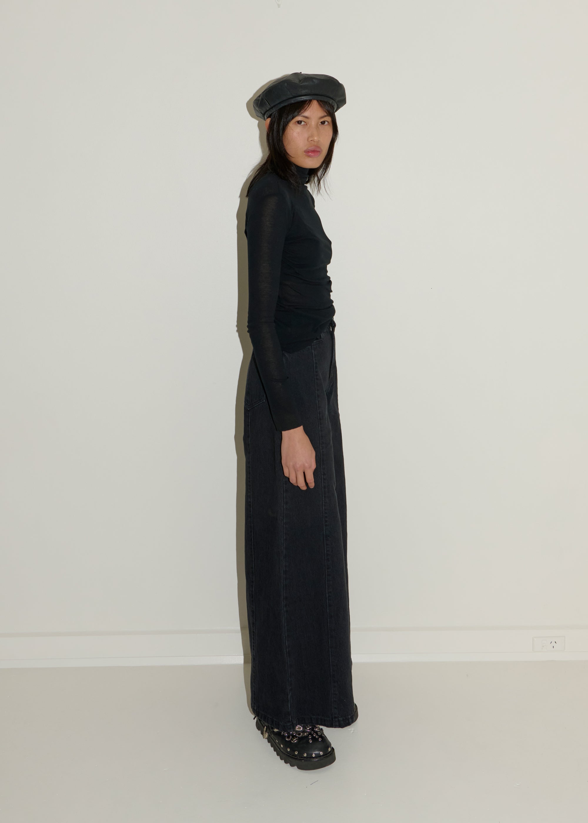 Homage Jeans ~ Black
