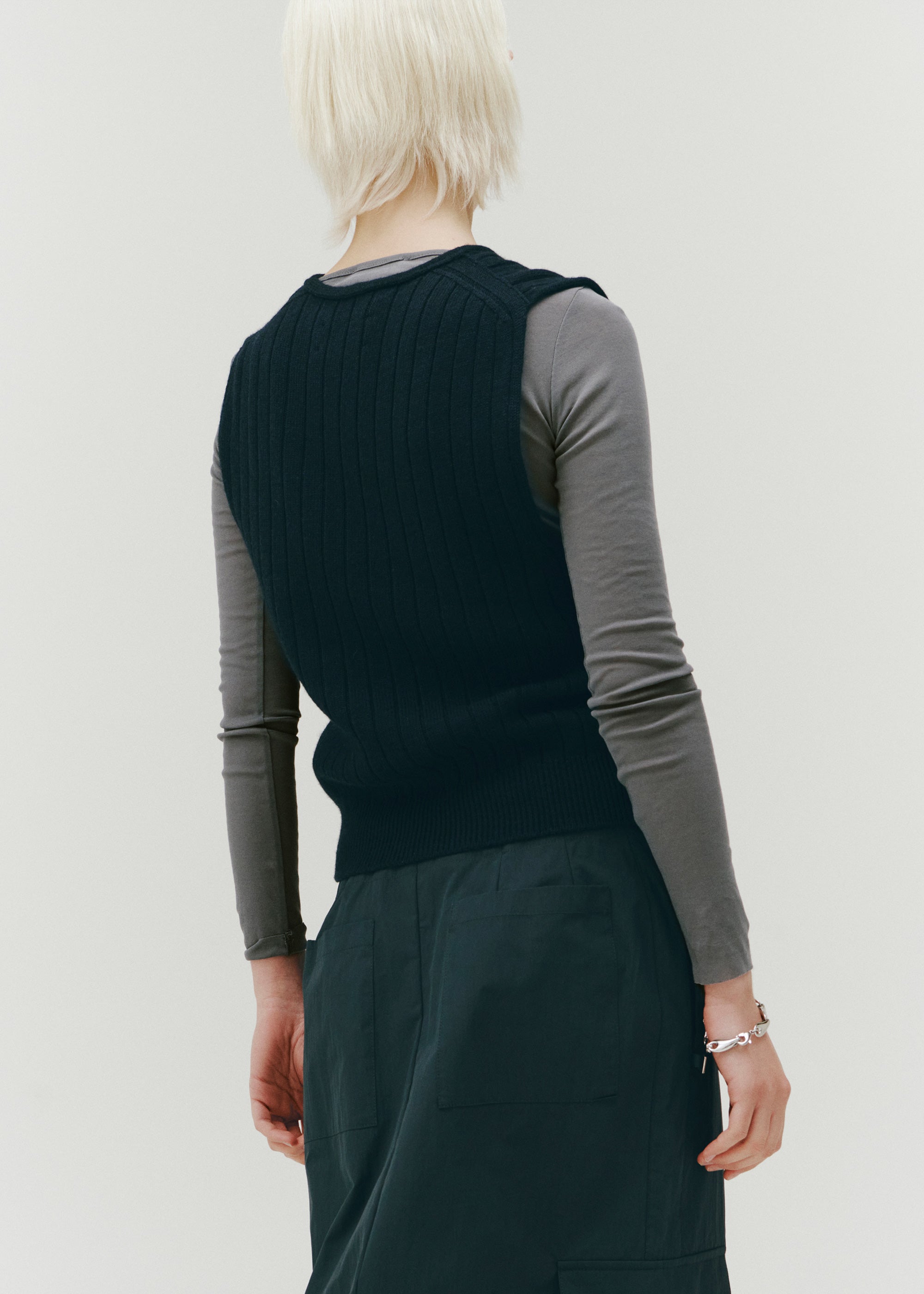 Echo Knitted Vest ~ Ink