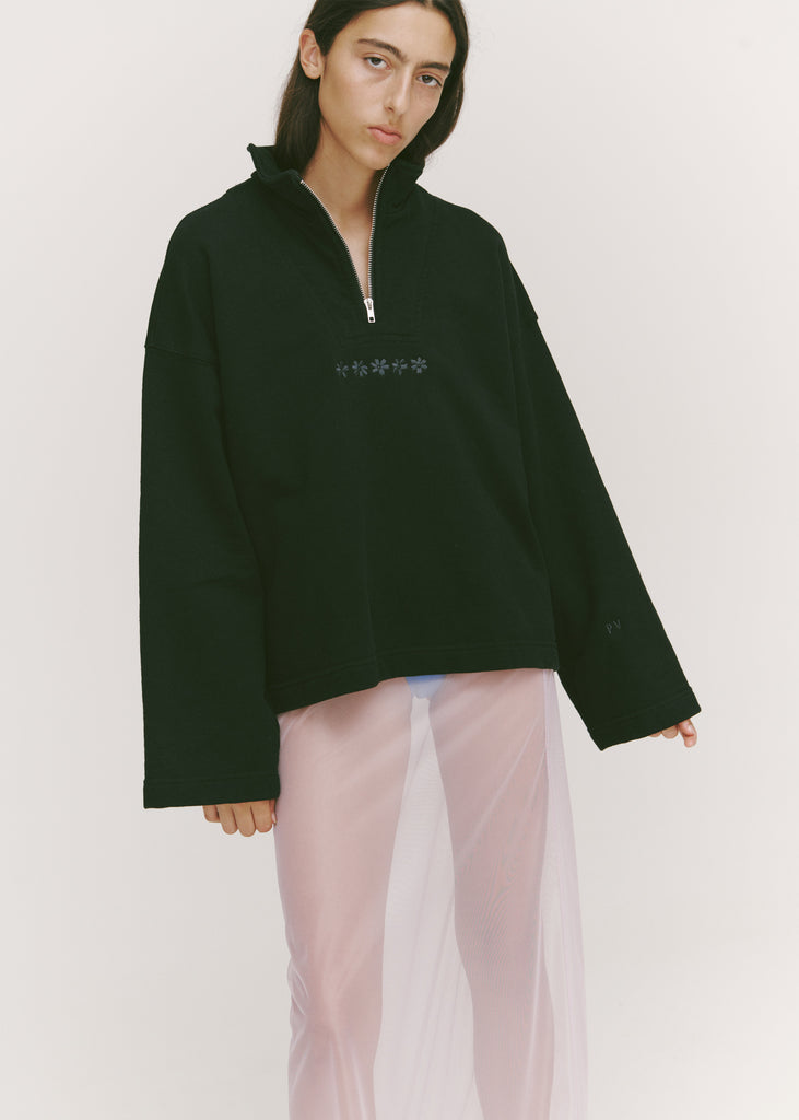 Catalogue Sweatshirt ~ Black