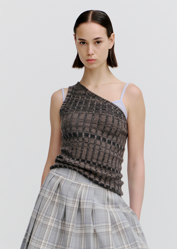 Tension Knitted Singlet ~ Terrain