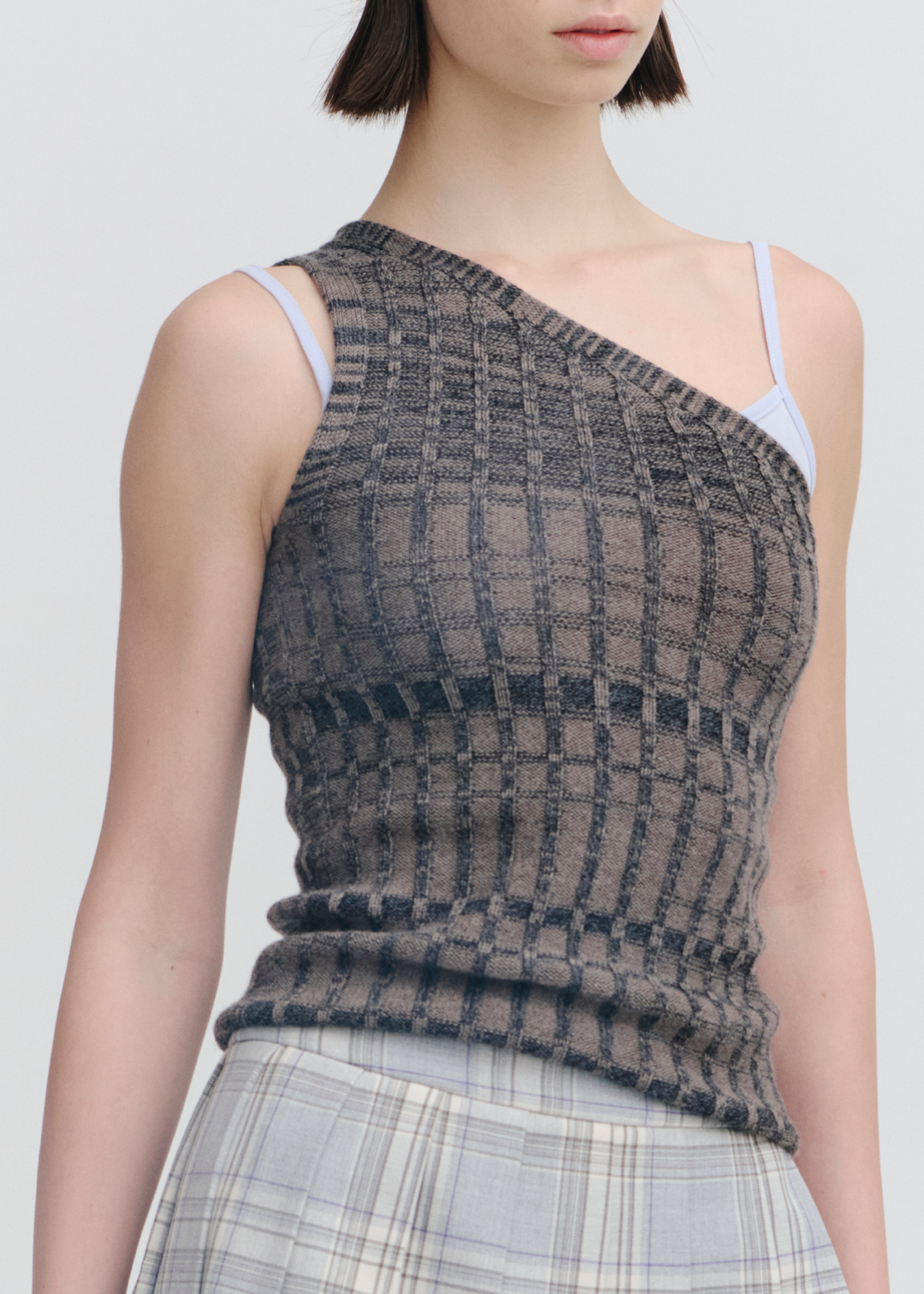 Tension Knitted Singlet ~ Terrain