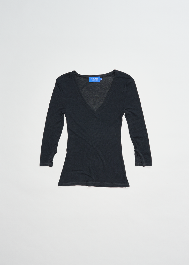 Assume V-Neck ~ Black