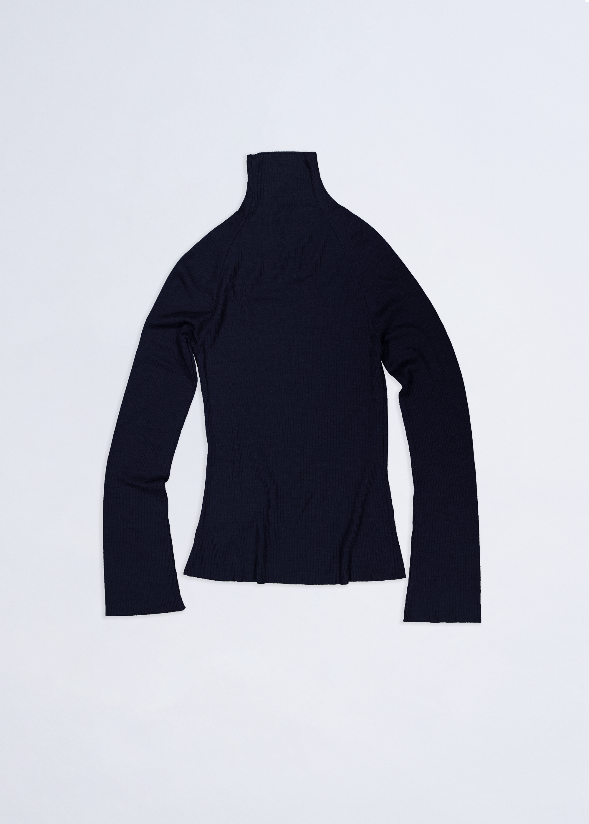 Dissolve Wool Turtleneck