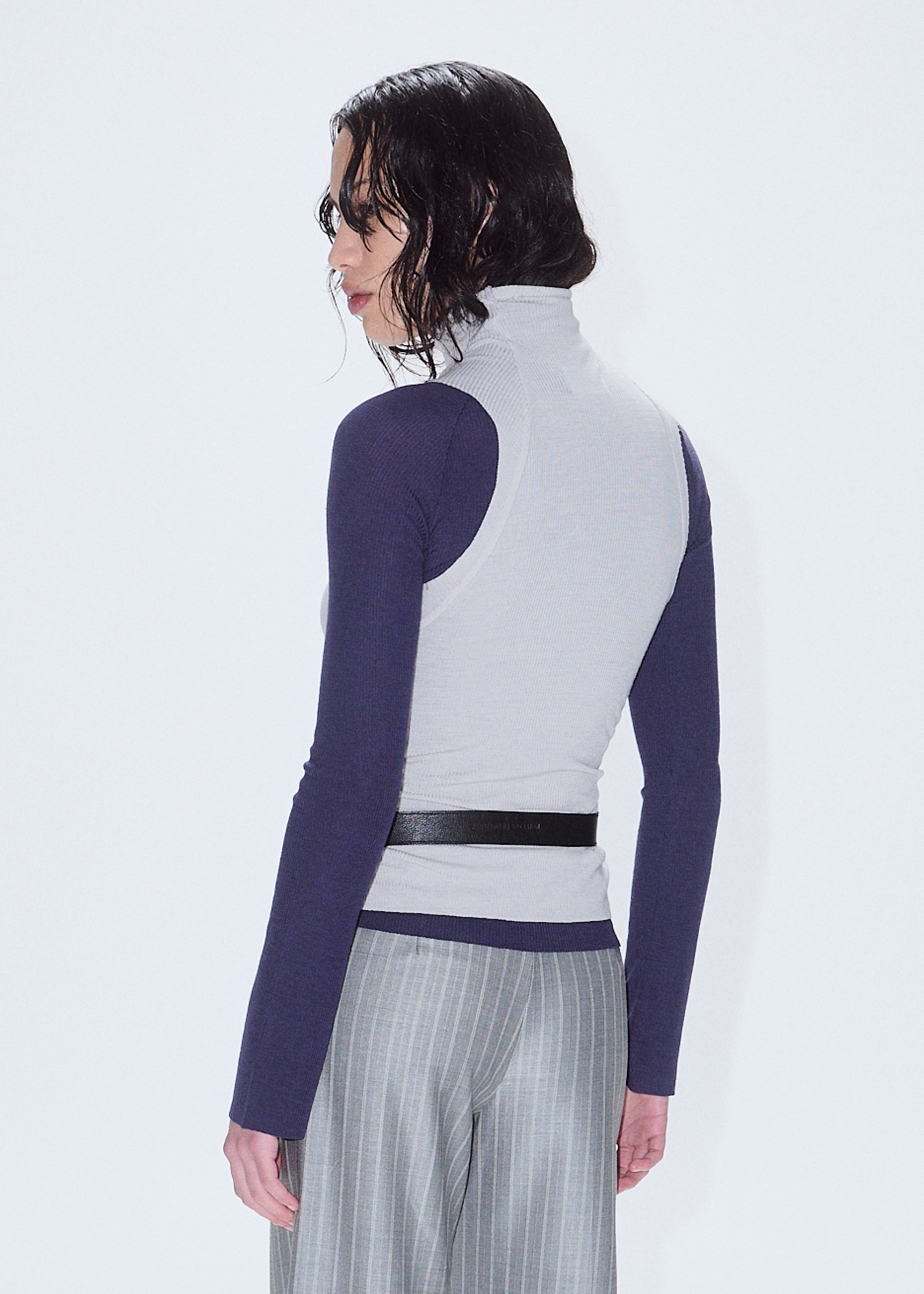 Dissolve Wool Tank ~ Oyster