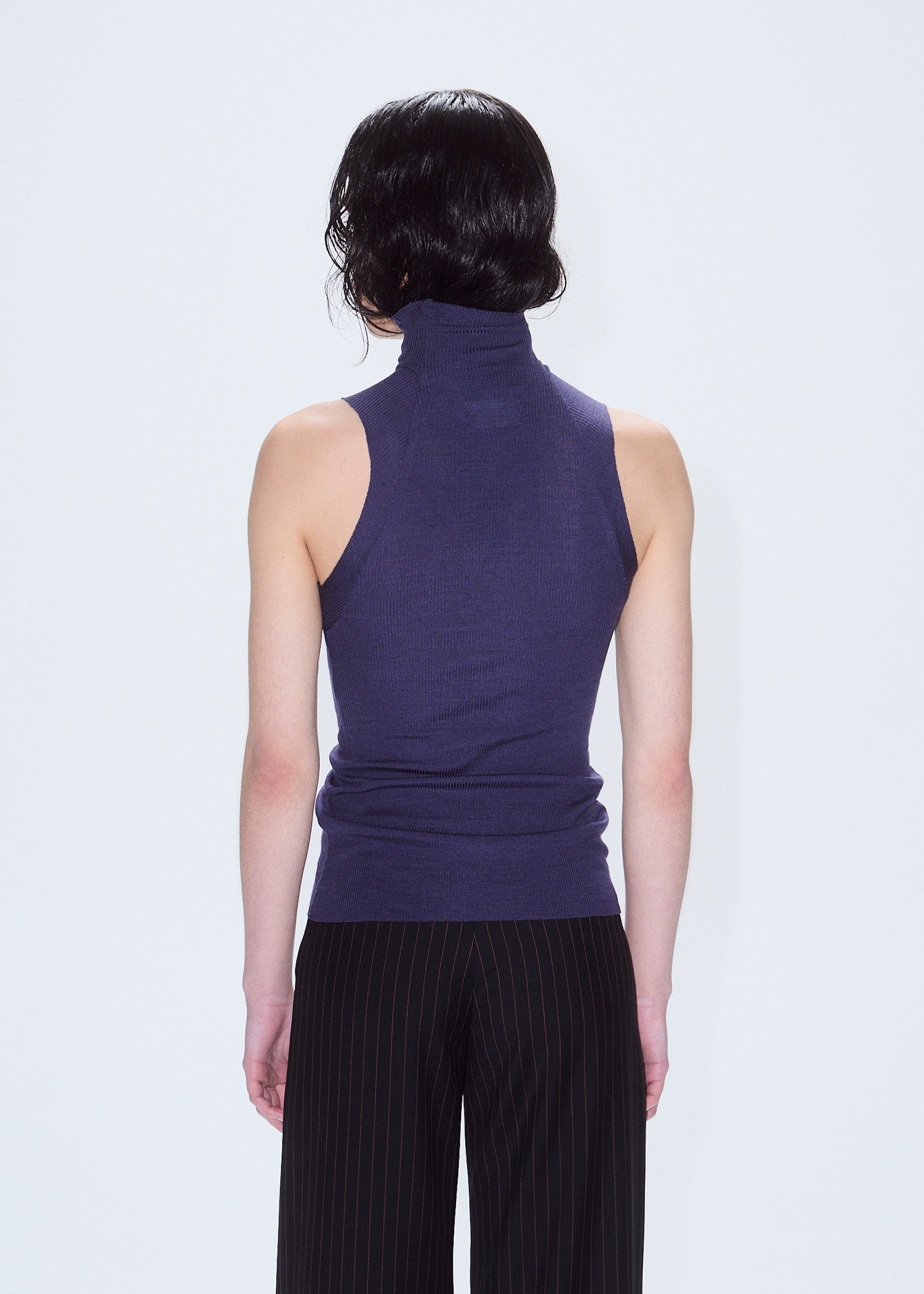 Dissolve Wool Tank ~ Ultraviolet