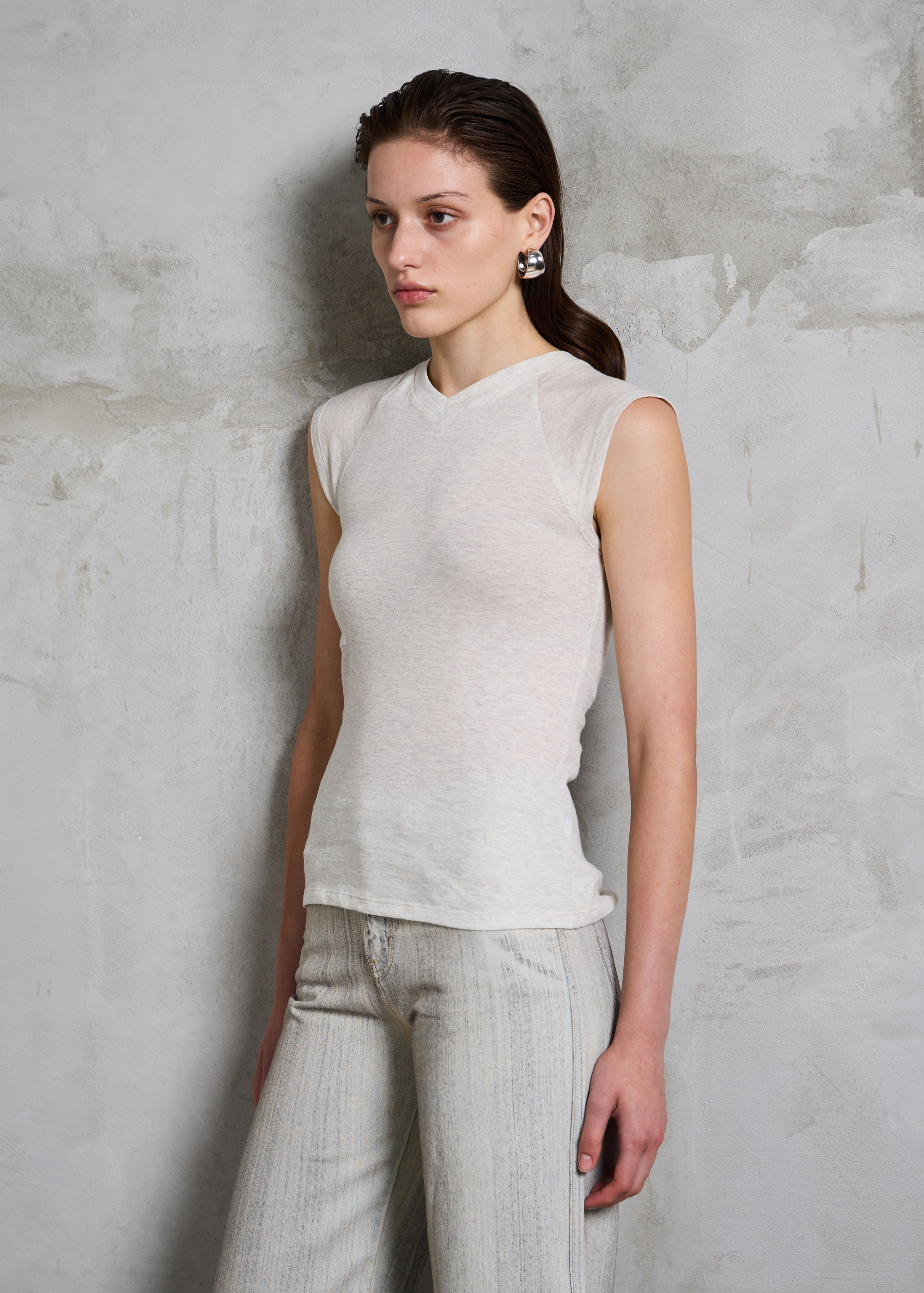 Beam V-Neck Tee ~ Snow