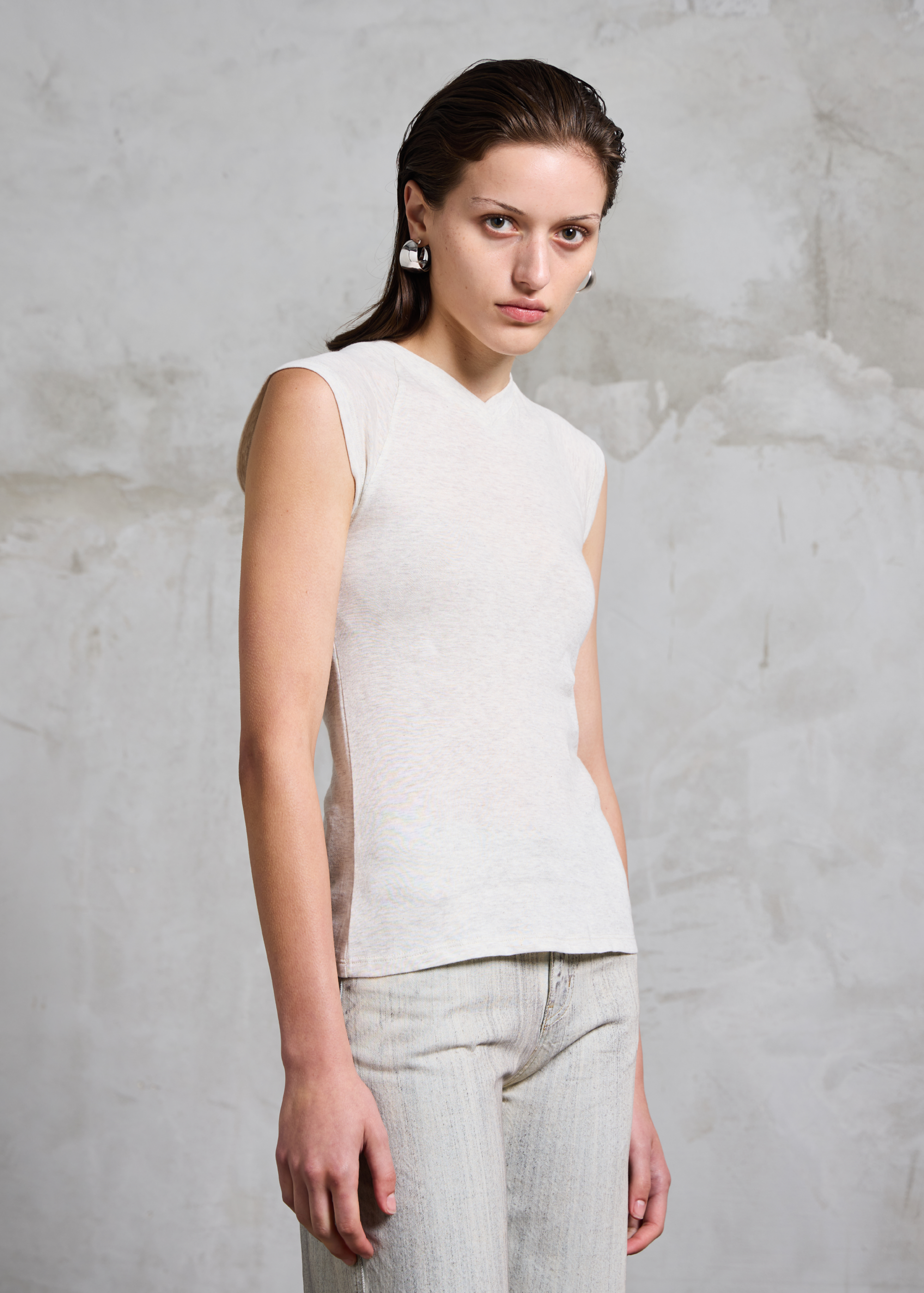Beam V-Neck Tee ~ Snow