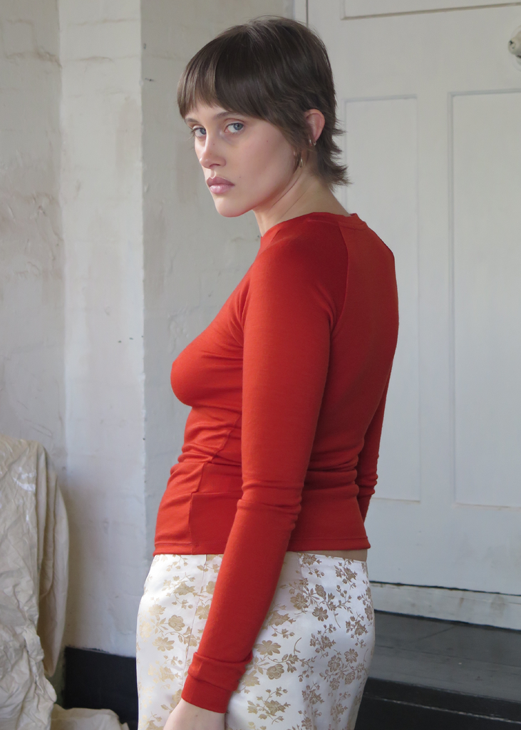 Beam V-Neck Wool Top ~ Warm Red