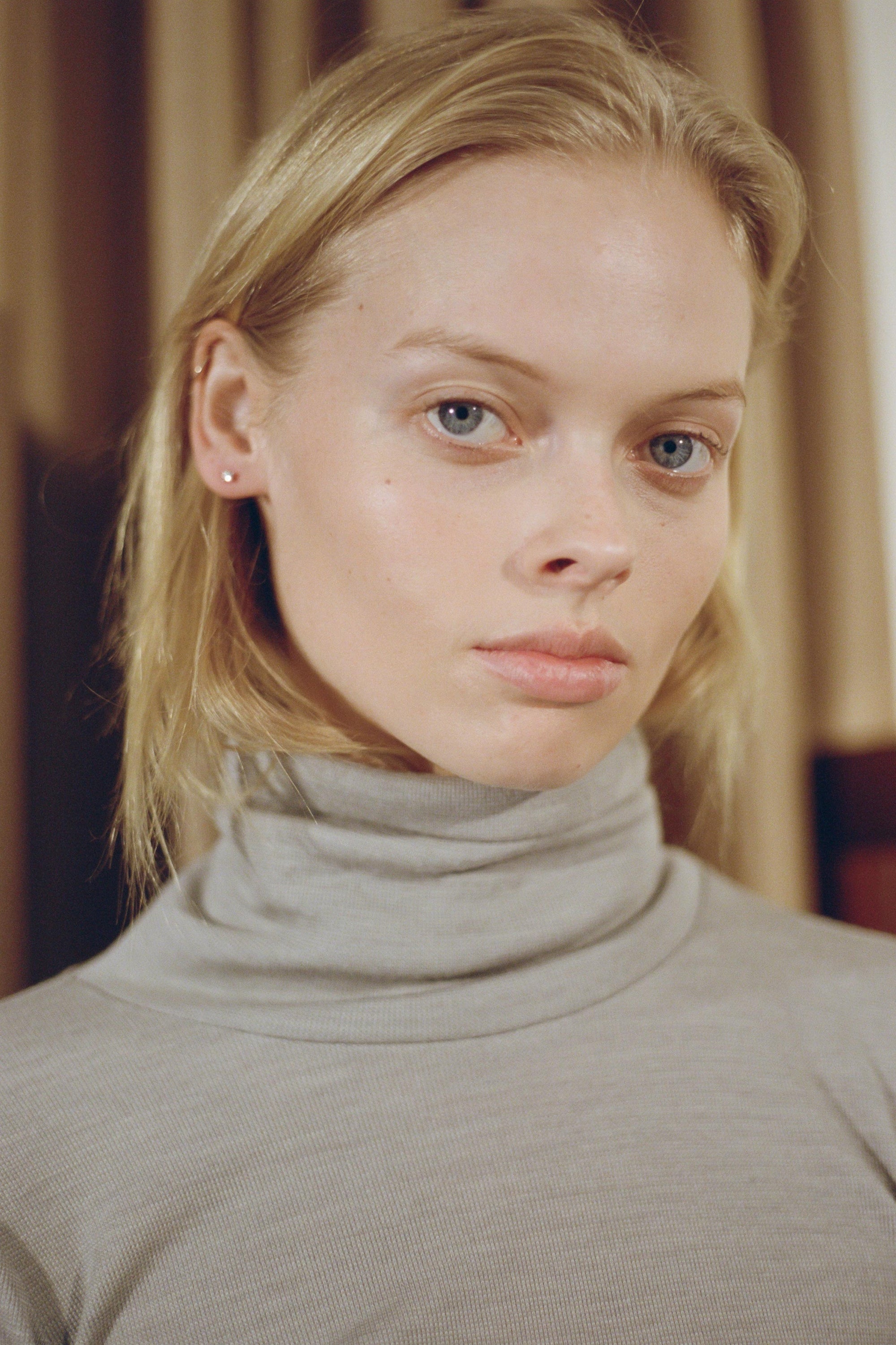 Merino 3/4 Sleeve Turtleneck ~ Oatmeal