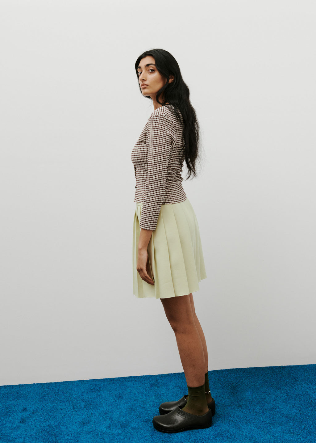Motion Cropped Cardigan ~ Chocolate