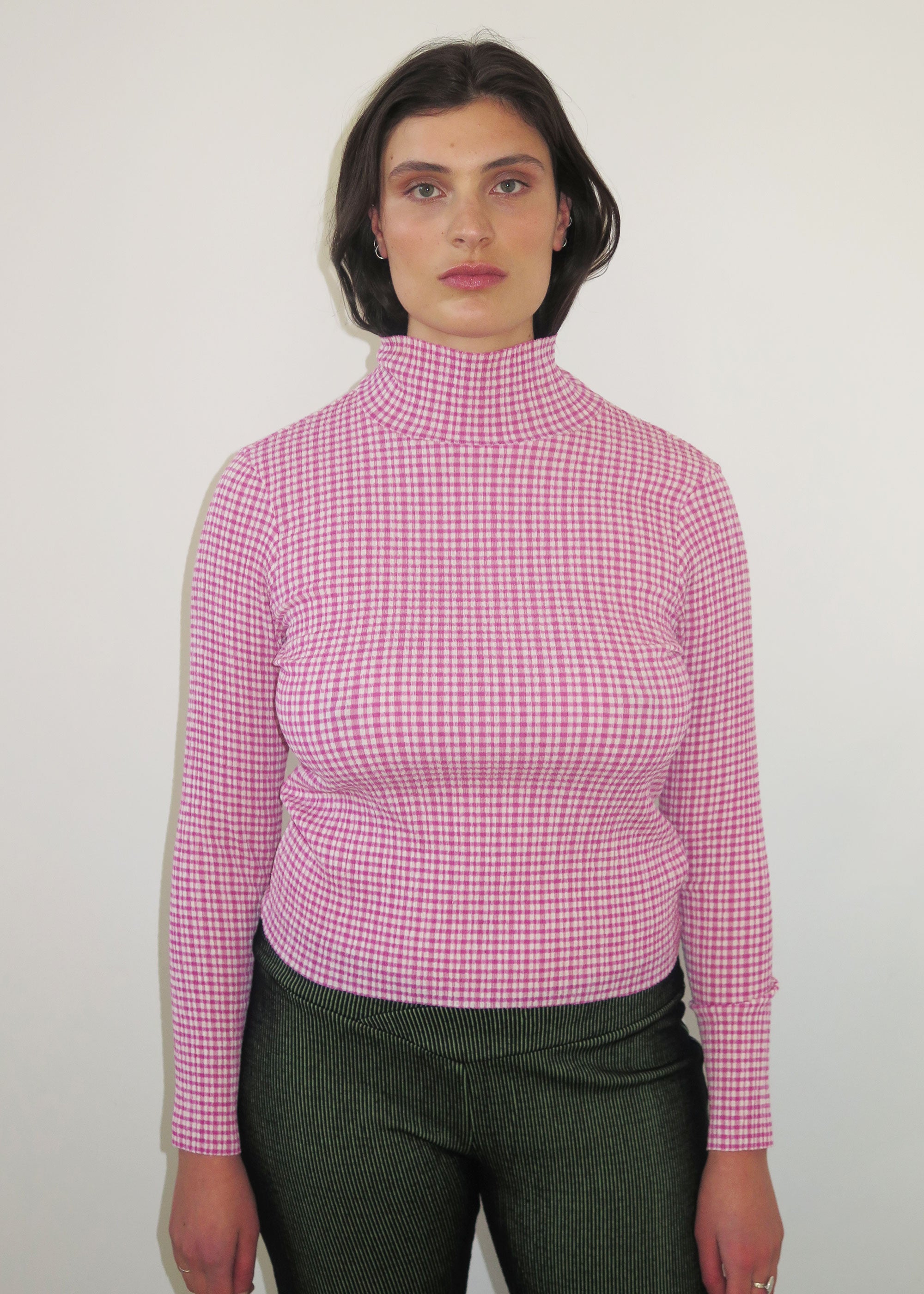 Metaphor Turtleneck ~ Pink