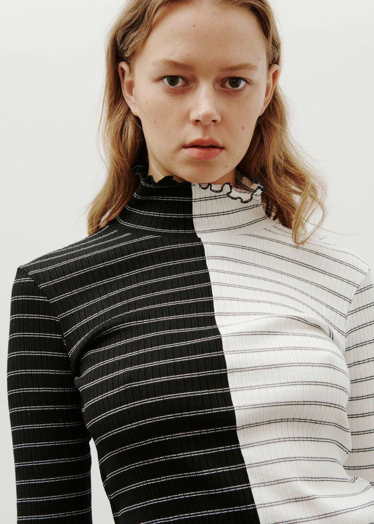 Duality Turtleneck